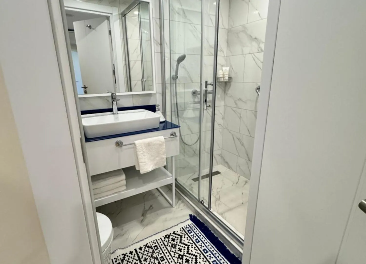 Evis Ltd Apartments Batumi 2 Angisa